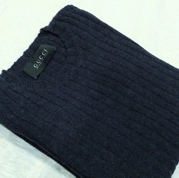 GUCCI Men's GG Logo Sweater - Picture 8 of 9